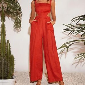 Cut out Slant pantsuit